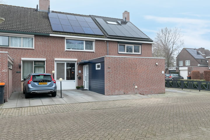 Rijvoortshoef 263 in Raamsdonksveer