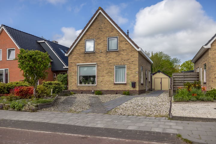 Rikkerdaweg 8 in Lutjegast