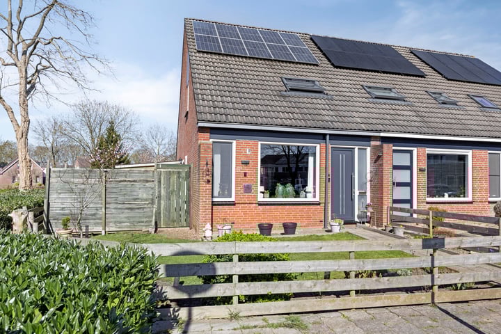 Photo of property Ring 112, Oude Pekela