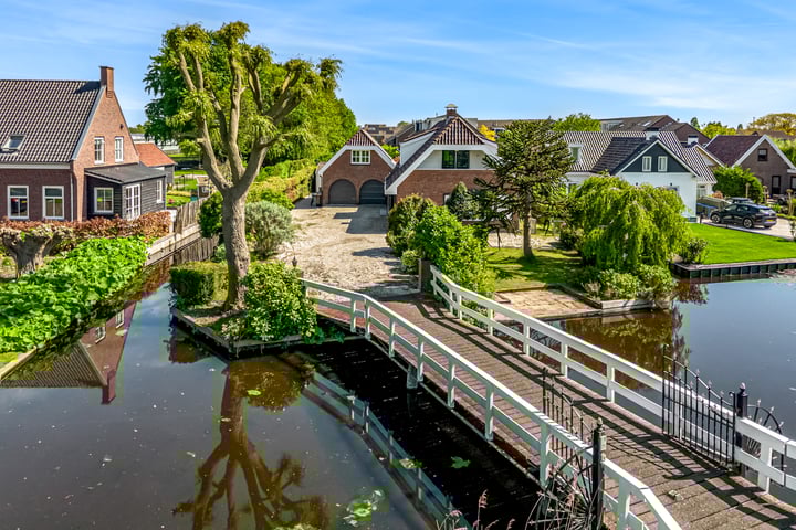 Ringdijk 45 in Ter Aar