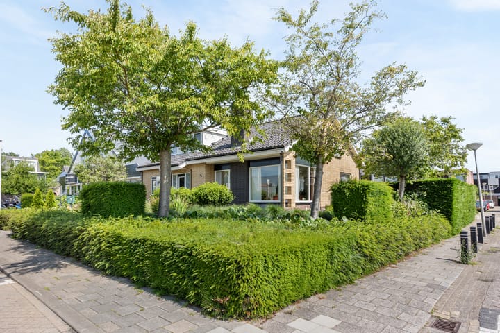 Ringvaartlaan 1 in Nieuwerkerk aan den IJssel