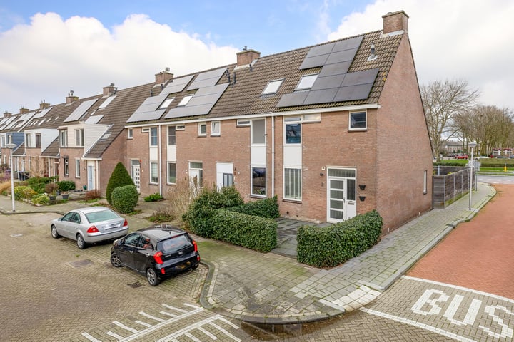 Ristervoorde 2 in Spijkenisse