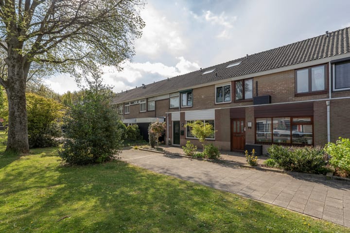 Rivierenlaan 94 in Rozenburg