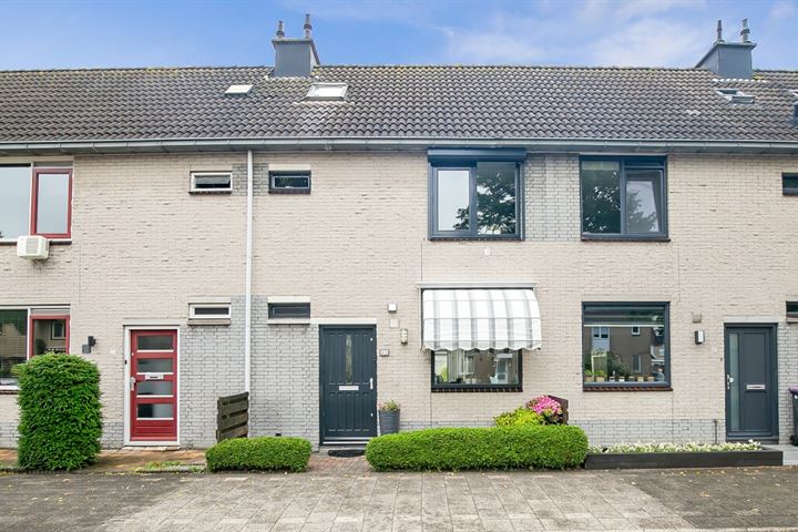 Rivierlaan 25 in Spijkenisse Foto