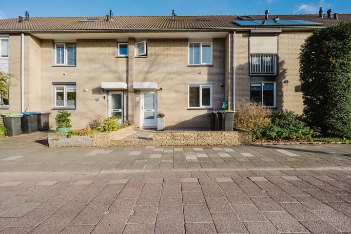 Photo of property Rivierlaan 30, Spijkenisse