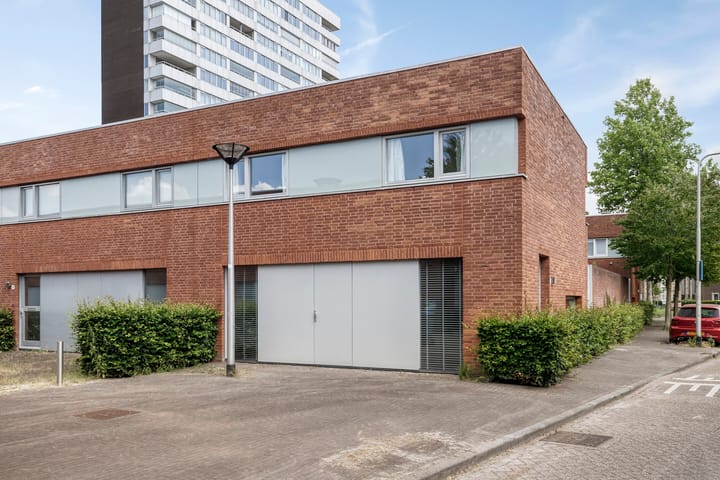 Robert Fruinstraat 14 in Tilburg