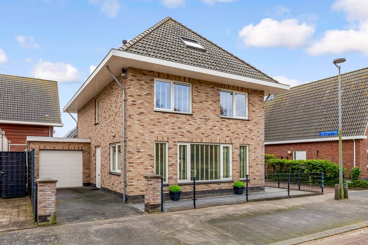 Robert Pearystraat 20 in Almere