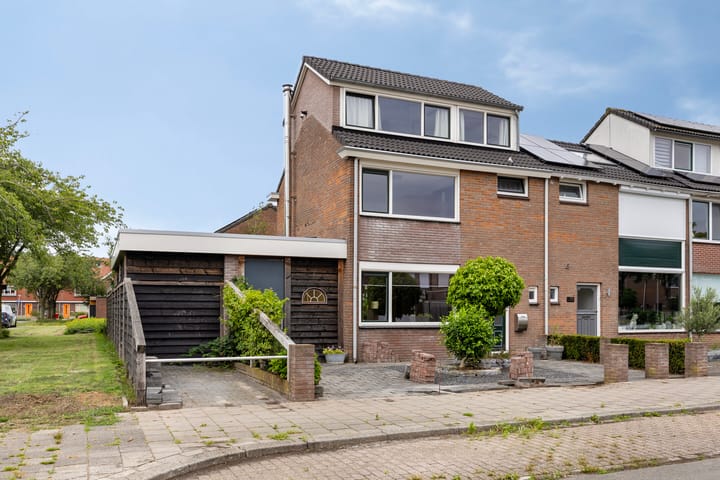 Robert Scottstraat 138 in Enschede