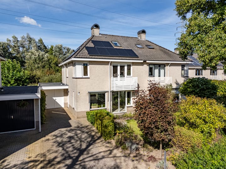 Robert van Guliklaan 9, Zutphen Photo of property Robert van Guliklaan 9, Zutphen