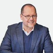 Foto van Robert van 't Oever (RMT),  bij Nieuw Wonen Twente Makelaars