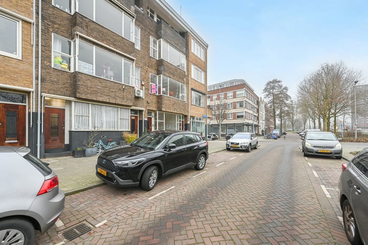 Rochussenstraat 307B-01 in Rotterdam