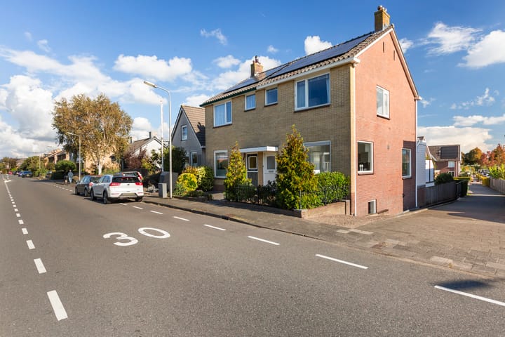 Rodenrijseweg 251 in Berkel en Rodenrijs