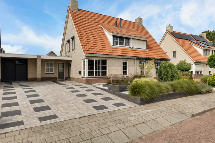 Roebol 54 in Genemuiden Foto