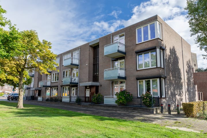 Roebroekweg 104 in Heerlen