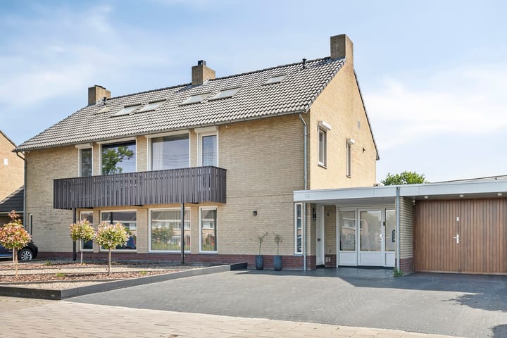 Roelantlaan 14 in Eindhoven foto
