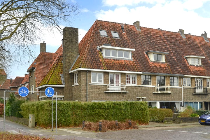 Roemer Visscherlaan 1 in Bussum