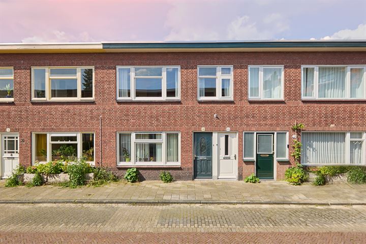 Roemer Visscherstraat 38A in Leiden