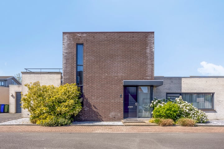 Photo of property Roerdomp 12, Terneuzen