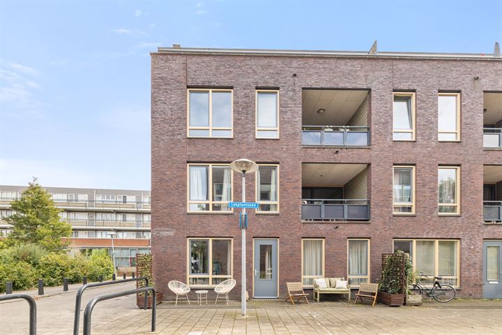 Roerplein 10 in Utrecht