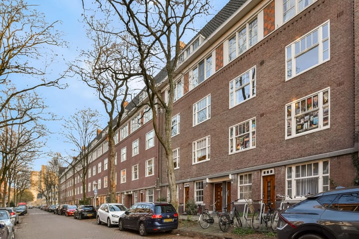 Roerstraat 47-2 in Amsterdam foto