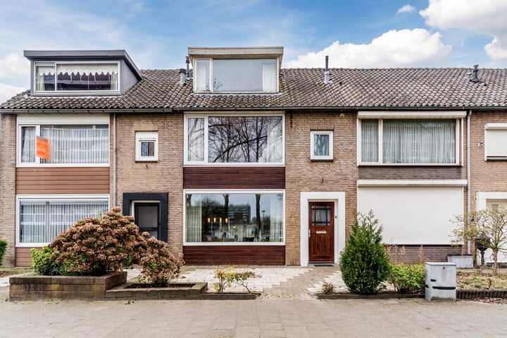 Photo of property Roeselarestraat 53, Breda