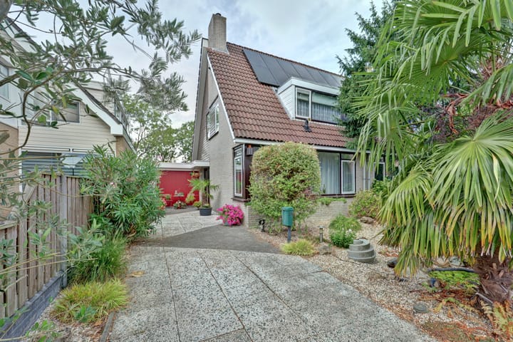 Photo of property Roestuin 59, Hendrik-Ido-Ambacht