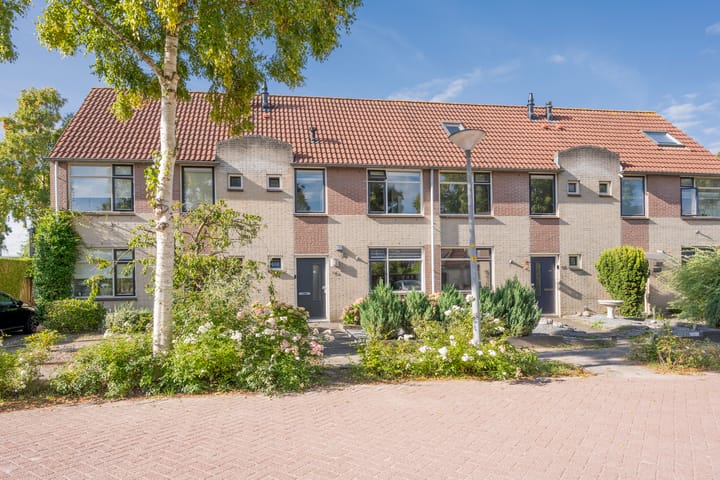 Photo of property Roetgensgoed 54, Nijkerk