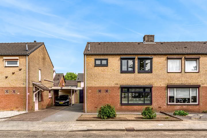 Rogbloempad 8 in Milsbeek