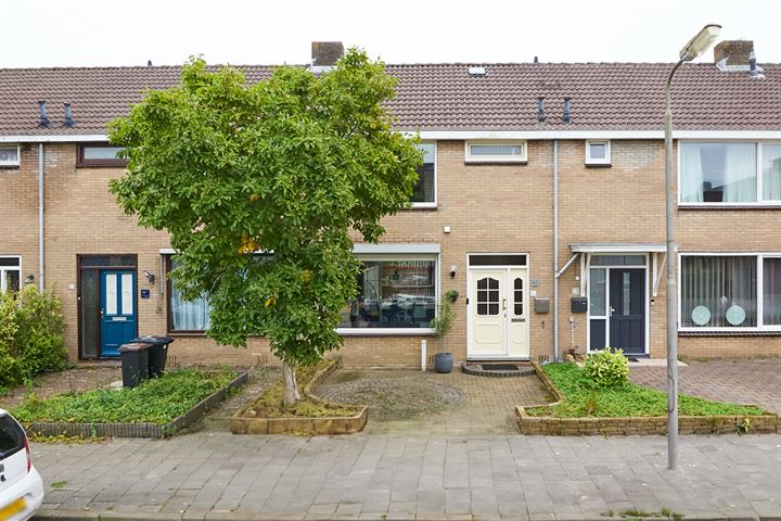 Roggebotstraat 42 in Purmerend