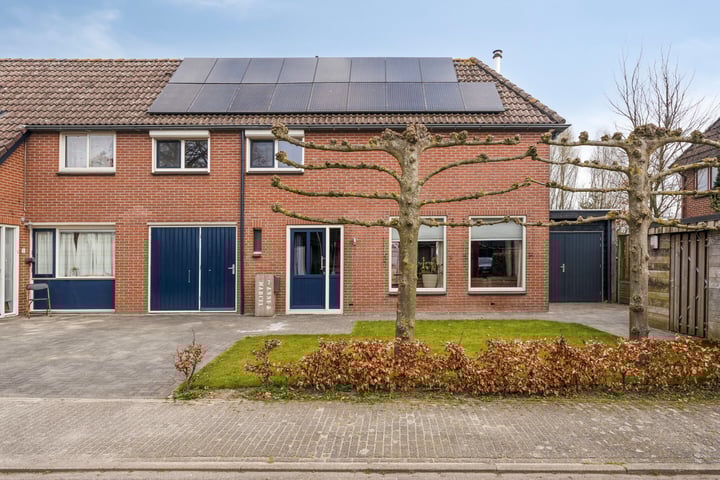 Photo of property Roggeland 7, Olburgen