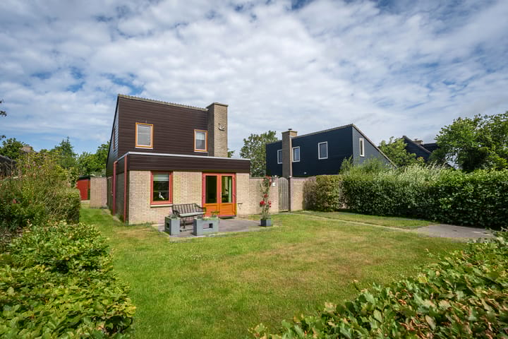 Photo of property Roggeslootweg 307, De Cocksdorp