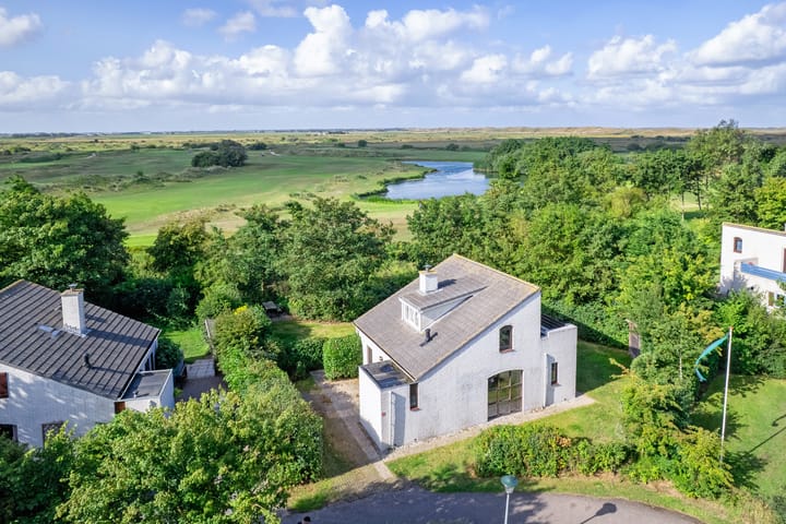 Photo of property Roggeslootweg 559, De Cocksdorp
