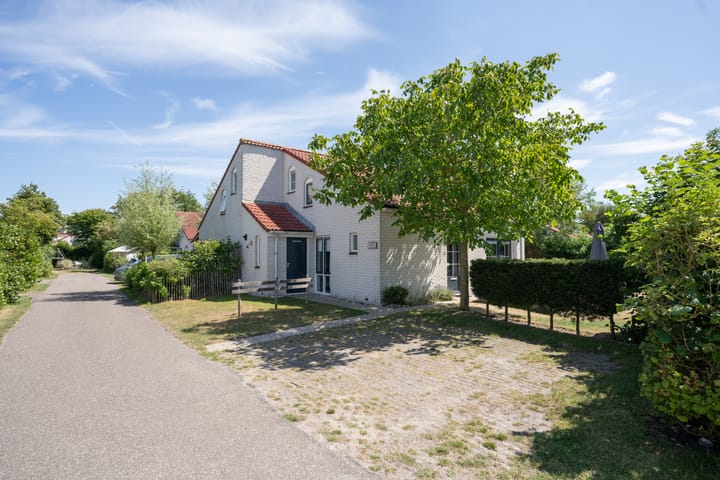 Roggeslootweg 612 in De Cocksdorp