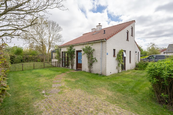 Photo of property Roggeslootweg 668, De Cocksdorp