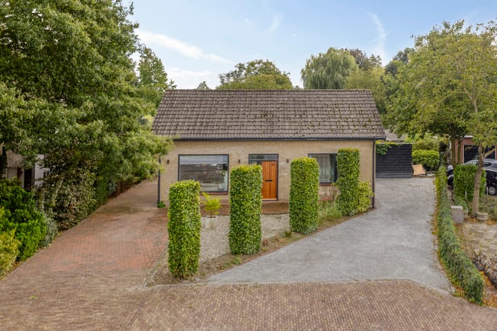 Rogstraat 37 in Herpen