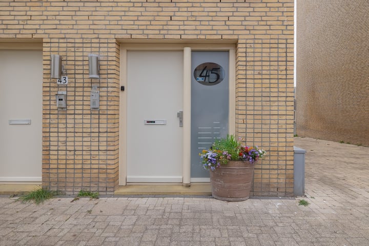 Ronald Ketellapperstraat 45 in Zandvoort