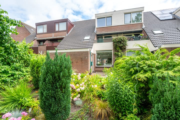 Rondasburg 5 in Nieuwegein foto