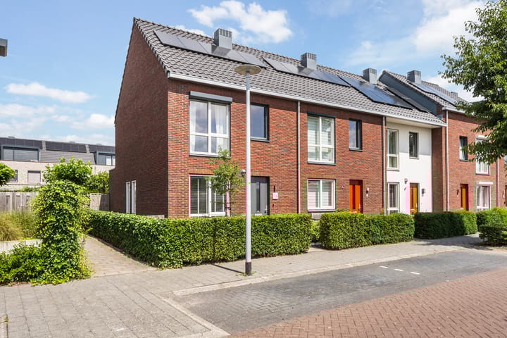 Rondeelstraat 24 in Zwolle foto