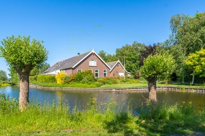 Rondweg 46 in Zegveld