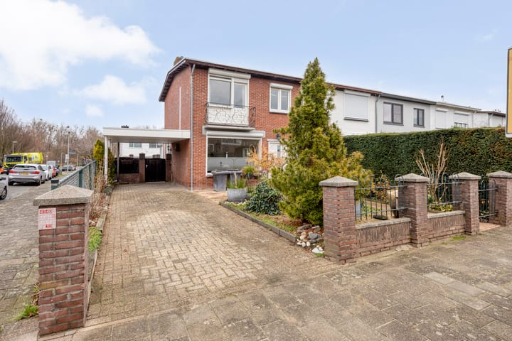 Röntgenstraat 46 in Heerlen