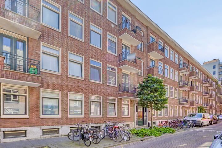Roo-Valkstraat 12D in Rotterdam Foto
