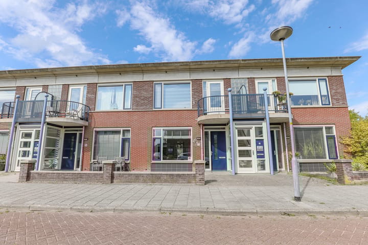 Roodborst 30 in Hoogkarspel