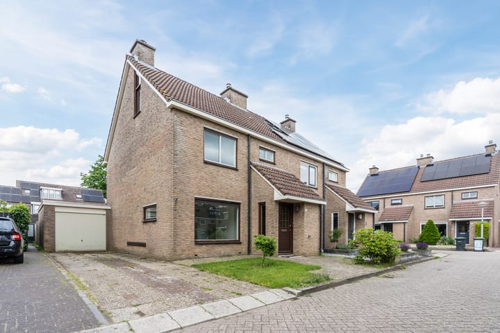 Roodborst 35 in Ommen