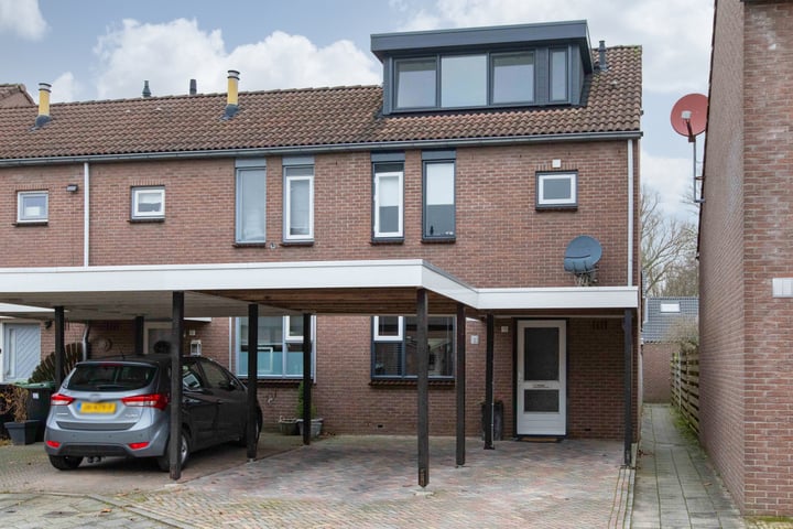 Roodborststraat 13 in Duiven