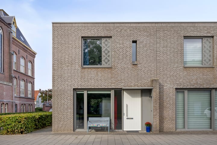 Rooi Hartenpark 5 in Tilburg