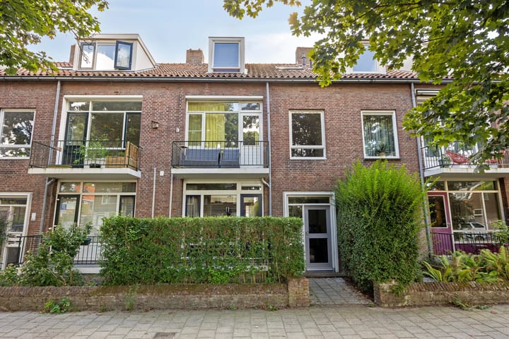 Roomburgerlaan 13 in Leiden
