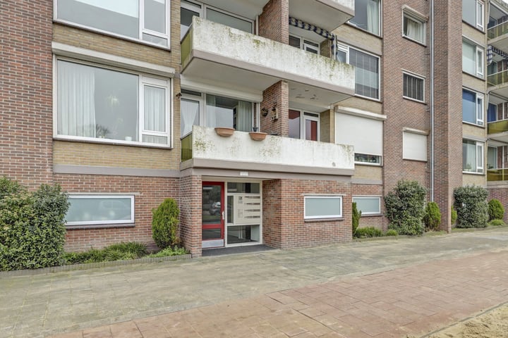 Photo of property Rooseveltlaan 165, Bergen op Zoom