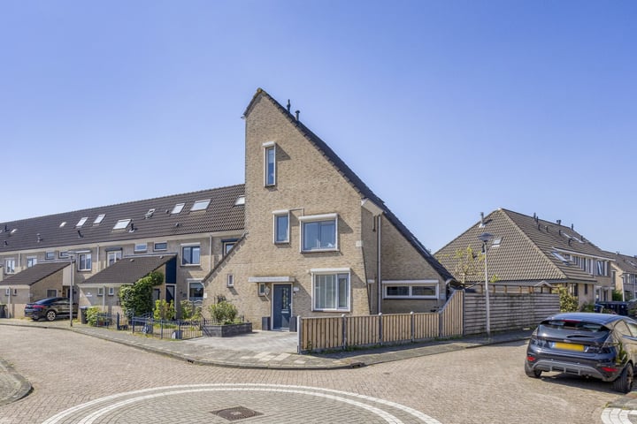 Roosje Vosstraat 14 in Spijkenisse