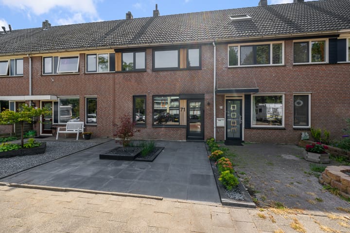 Roosje Vosstraat 71 in Heemskerk