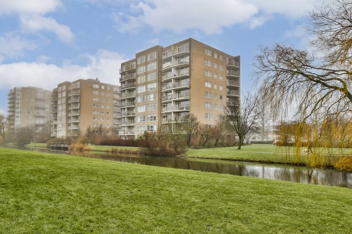 Rosa Spierlaan 230 in Amstelveen